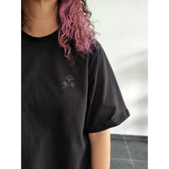 SİYAH LOGO BASKILI BASİC TİŞÖRT 