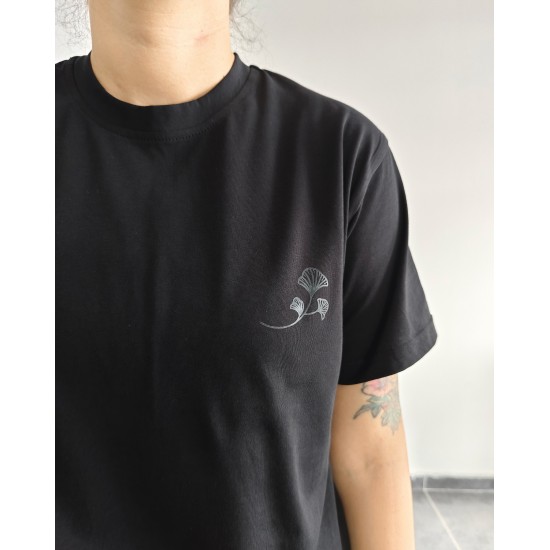 BASİC SİYAH LOGO BASKILI TİŞÖRT 