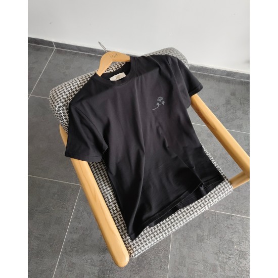 BASİC SİYAH LOGO BASKILI TİŞÖRT 